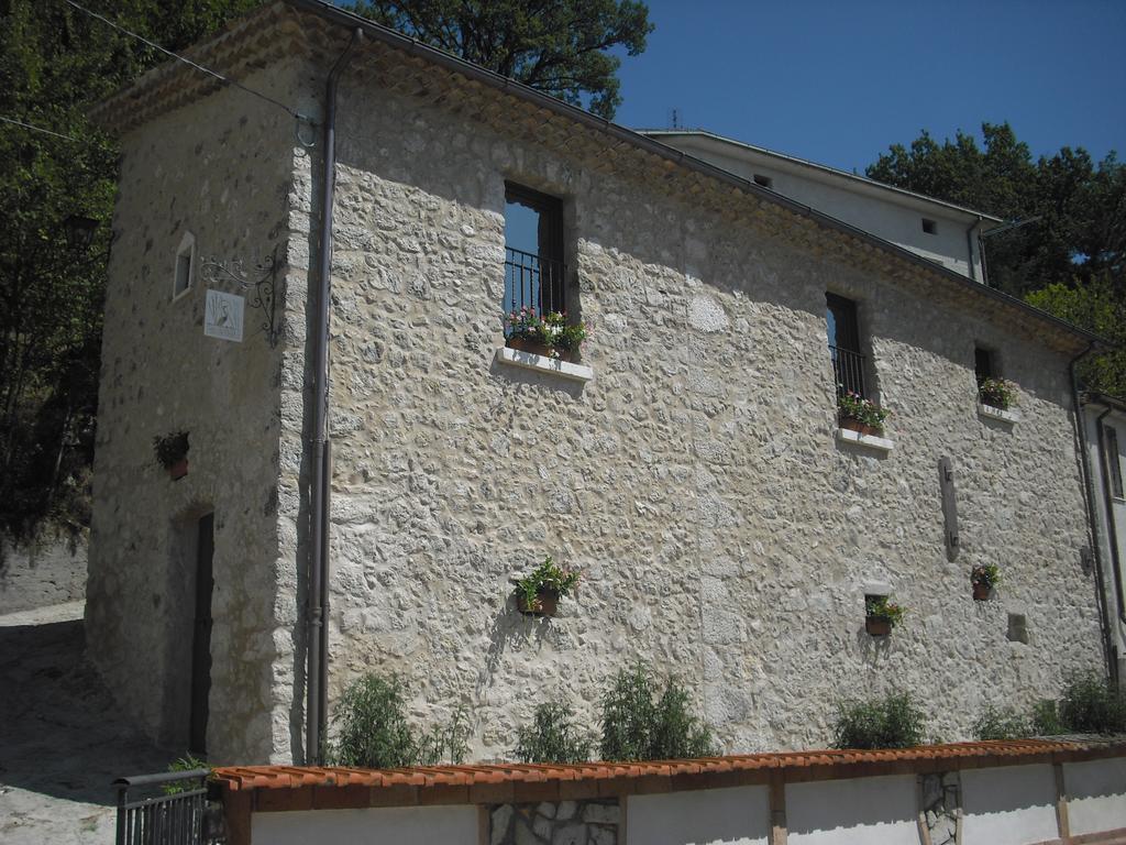 La Casa Sul Lago Posta Fibreno Экстерьер фото